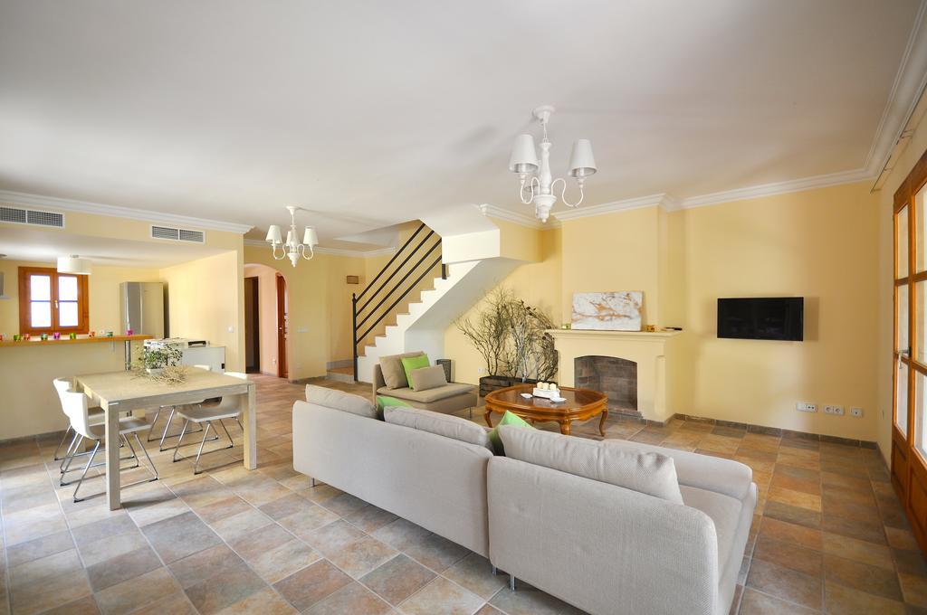 Houm Villa Cala Pi Cala Pi  Rum bild